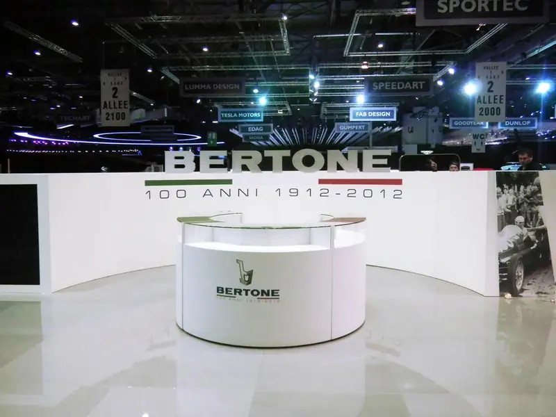 Banco bianco Bertone per i 100 anni 1912-2012 in fiera