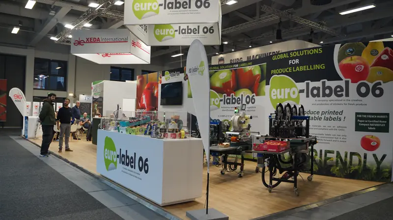 Stand Euro-label 06 con macchinari per etichette