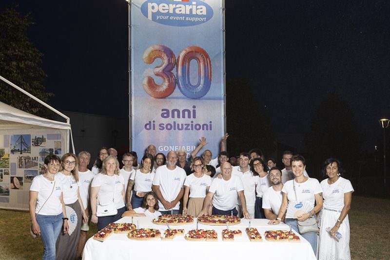 La festa per i 30 anni di Peraria